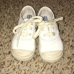 Keds white lace up shoe